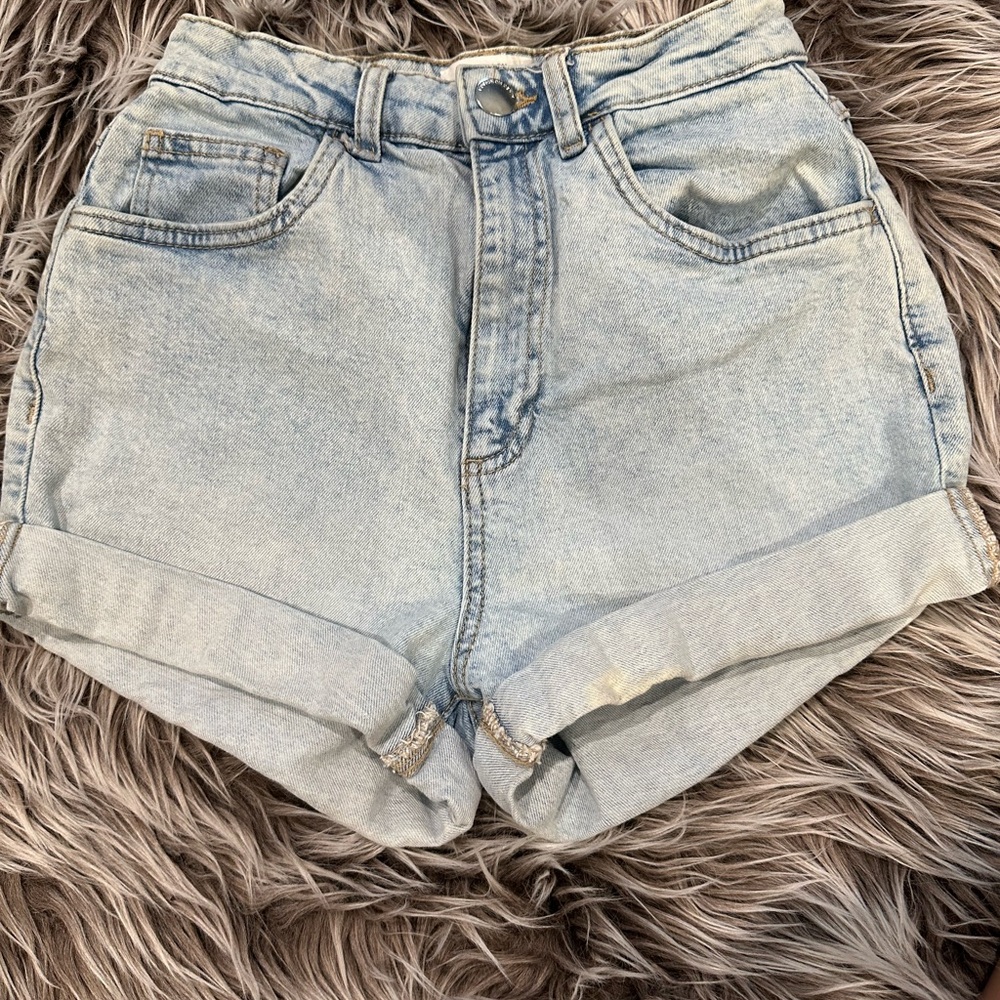 🔥BUNDLE 2/$12🔥Light Blue Denim Women's Shorts